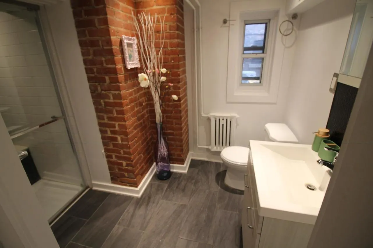 Cote-Des-Neiges - Downtown Apartment Montreal Canada