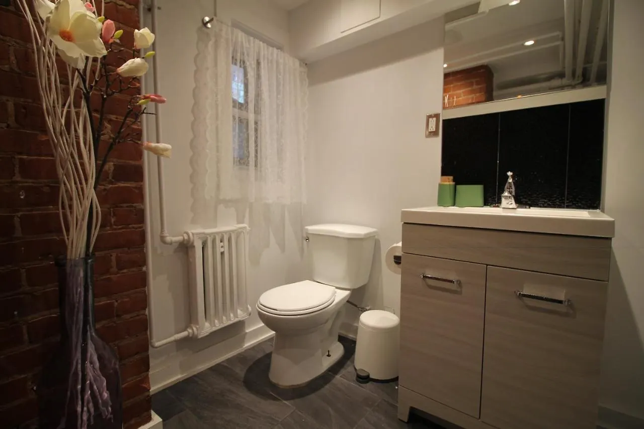 Cote-Des-Neiges - Downtown Apartment Montreal 0*,  Canada